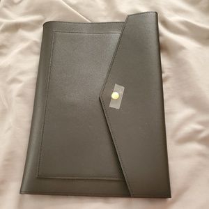 Glass Ladder & Co. Megan Portfolio Clutch Causebox